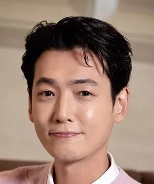 Jung Kyung Ho