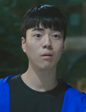 Chun Myung Woo