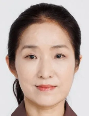 Lee Myung Hee