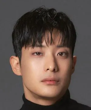 Lee Myeong Ro