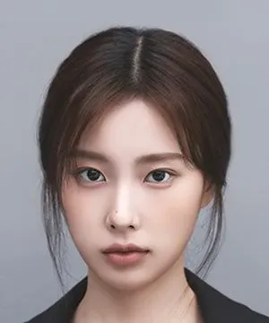Kang Hye Won
