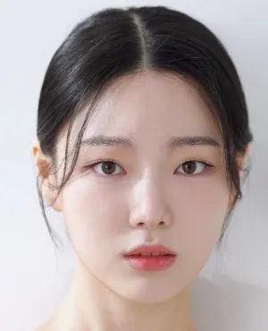 Hyeon Seo Ri