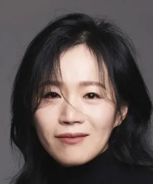 Joo In Young