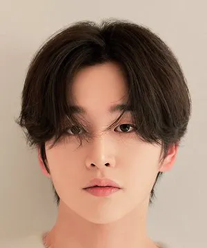 Kim Yoon Woo