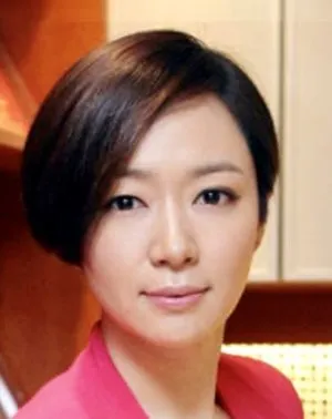 Jun Ik Ryoung